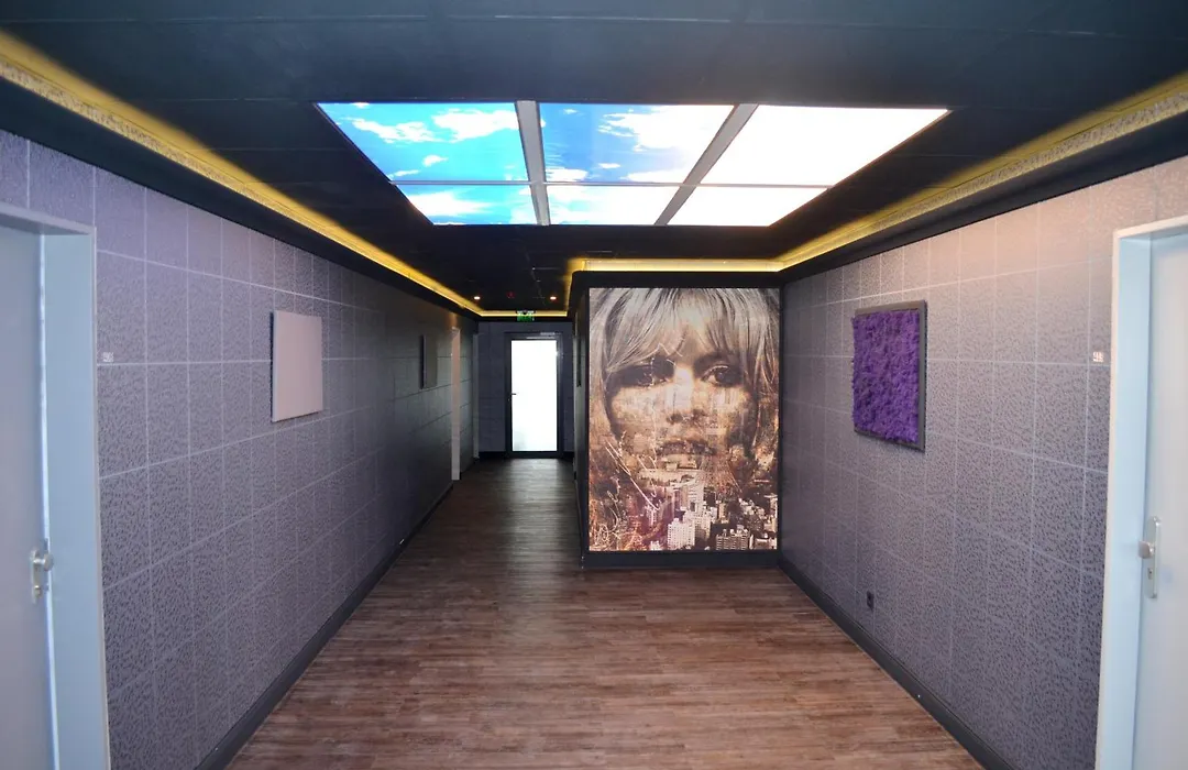 Plaza Inn Stays Design Dortmund-1